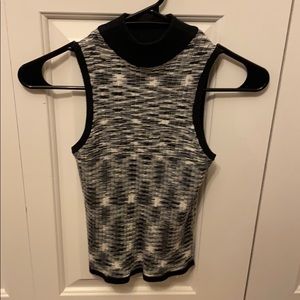 Black and white tank top with little turtleneck